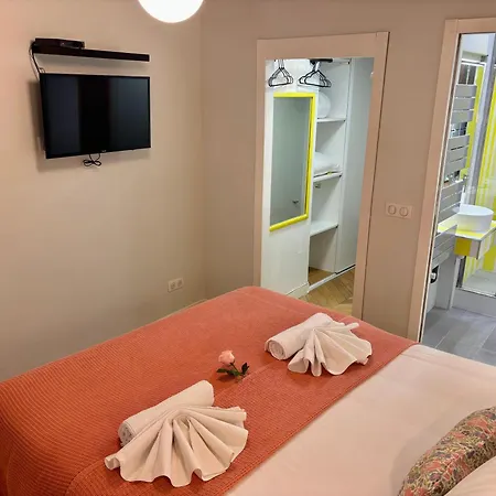 Appartamento Coeur Saint-germain 6 Odeon Luxembourg Aldaro Parigi